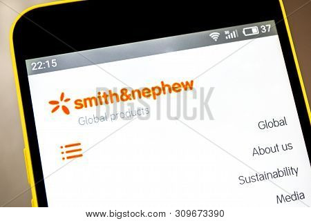 Berdyansk, Ukraine - April 9, 2019: Illustrative Editorial Of Smith And Nephew Website Homepage. Smi