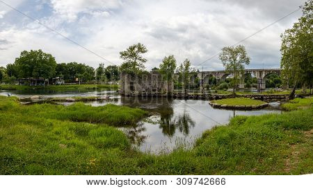 Amares, Portugal - June 20, 2019 : Ruins Of A Mill On The Green Banks Of The River Cávado In Braga, 