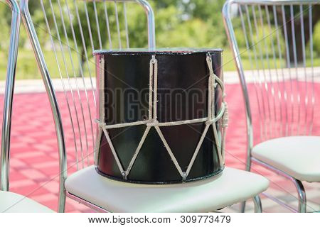 Azeri Traditional Drum Nagara On Black .drum On The Chair
