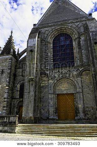 Le Mans, Maine, France - May 28: Cathedral Of Saint Julian (cathedrale St-julien Du Mans) On 28 May 