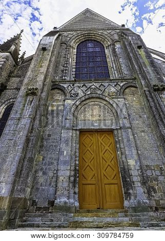 Le Mans, Maine, France - May 28: Cathedral Of Saint Julian (cathedrale St-julien Du Mans) On 28 May 