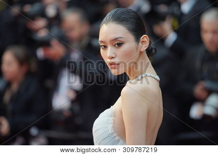  Ming Xi attends the premiere of the movie 