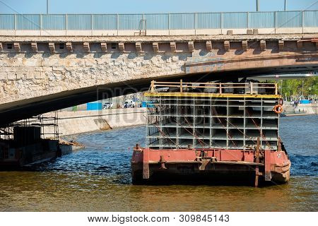 View Of The Reconstruction Of The Bolshoy Moskvoretsky Bridge On A Summer Day