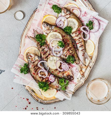 Grilled Skimmer Breams With Red Onions, Herbs And Beer, Square