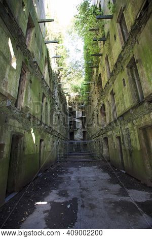 Bodmin (england), Uk - August 20, 2015: Bodmin Jail Naval Prison Outside View, Cornwall, England, Un