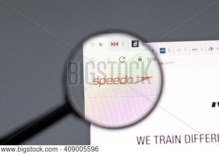 New York, Usa - 15 February 2021: Speedo Website In Browser With Company Logo, Illustrative Editoria