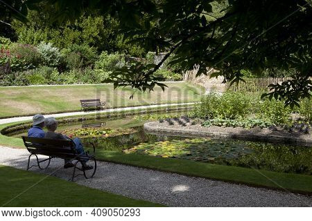 Saltash (england), Uk - August 21, 2015: Tourist In Cotehele Park, Near Saltash,  Cornwall, England,