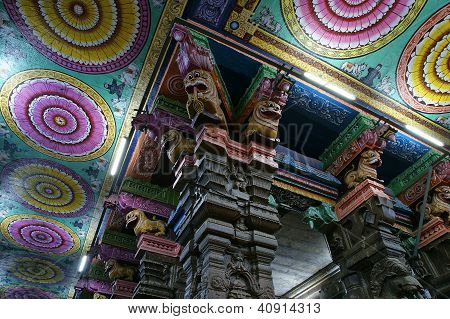 马杜赖，南印度的天花板 Meenakshi Sundareswarar 寺