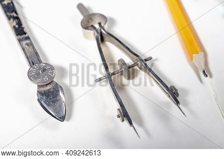 Circinus And Drawing Pen  For Ink Drawing. Accessories For Drawing In A Design Office.
