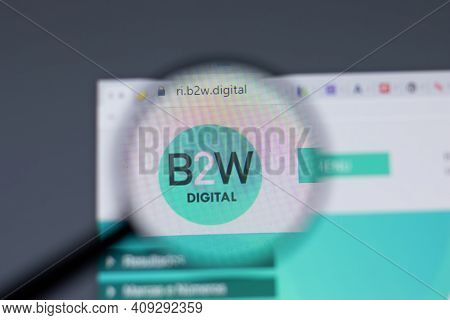 New York, Usa - 17 February 2021: B2w Logo Close Up On Website Page, Illustrative Editorial