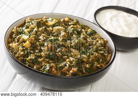 Cooked K?ymal? Ispanak Minced Meat With Spinach, Rice And Onions Close-up In A Bowl On The Table. Ho