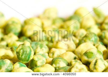 Petits pois wasabi enduit