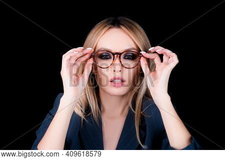 Businesswoman Thinking Analyse. Overthinking. Woman Brainstorm. Smart Girl In Glasses