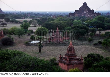 View Landscape Ruins Cityscape World Heritage Site With Over 2000 Pagodas And Htilominlo Temples Loo