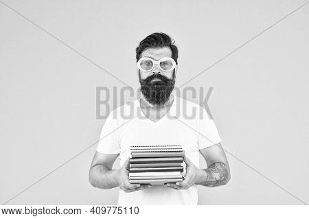 Freak Guy Bookworm. Weirdo Concept. Keep Studying. He Likes Read Books. Visit Library. Must Read. Bo