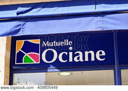 Bordeaux , Aquitaine France - 02 20 2021 : Mutuelle Ociane Sign Brand And Text Logo Front Of Office 