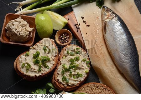 Traditional Jewish Snack Vorschmack Or Forshmak With Bread And Green Onion, Made Of Herring Fillet A