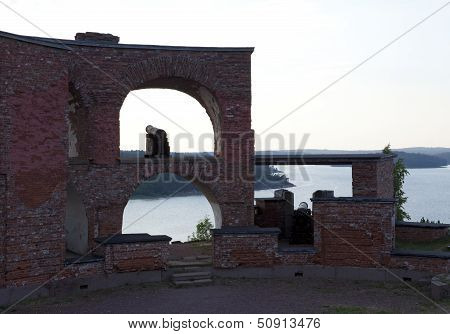 Bomarsund fortress in ruins.