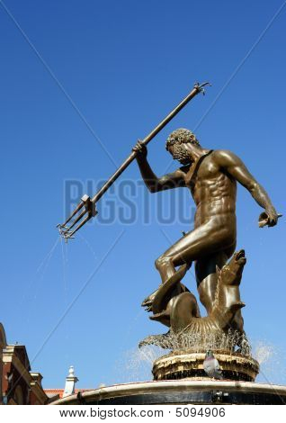 Neptun skulptur i Gdansk - fontänen