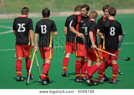 Mens landhockey åtgärder