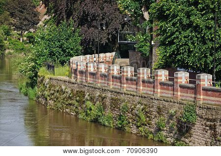 Flood defence barrier, Hereford.