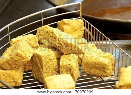 Stinky tofu