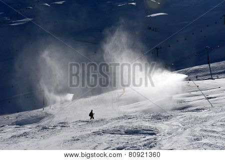 Snow Cannon Making Snow