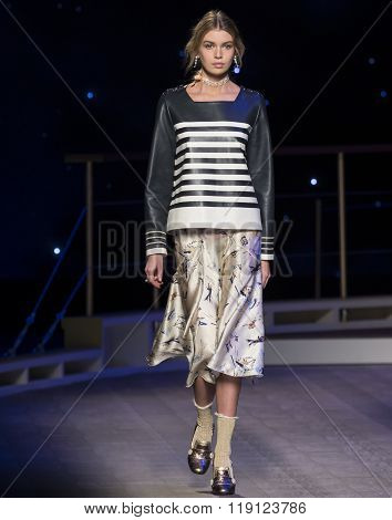 Tommy Hilfiger - Fall Winter 2016 Collection