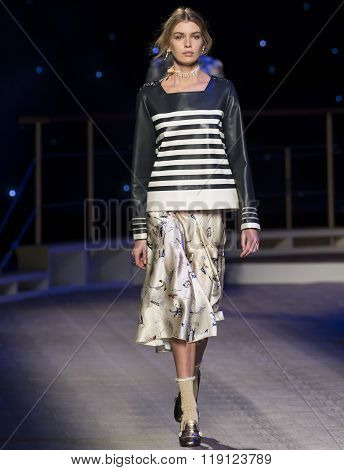 Tommy Hilfiger - Fall Winter 2016 Collection