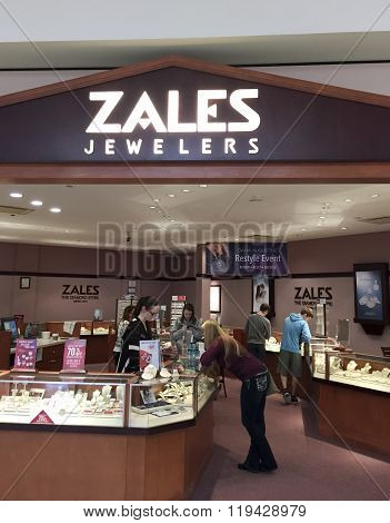 Zales Jewelers Store In A Retail Shopping Mall