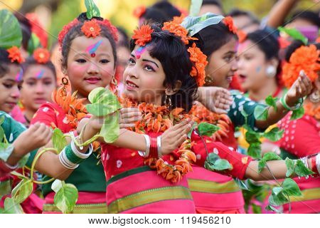 Girl Child Dancers Perforimg At Holi (spring) Festival In Kolkata.