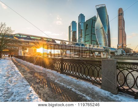 Pedestrian Bridge Bagration In The Winter At Sunset.