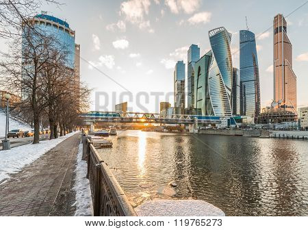 Pedestrian Bridge Bagration In The Winter At Sunset.