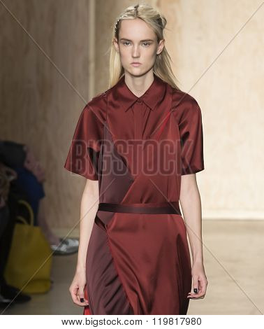 Dkny - Fall Winter 2016 Collection