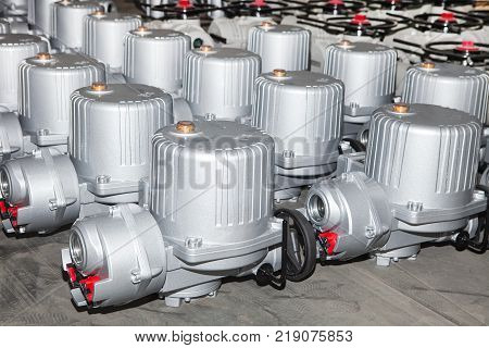electro actuators ready to dispatch on europalette
