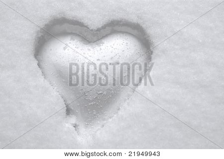 Schnee-Herz