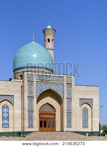 Tilla-Sheikh mosque on a sunny day, Tashkent, Uzbekistan