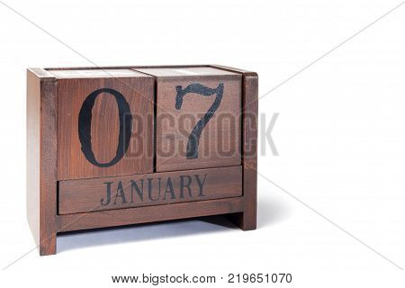 Wooden Perpetual Calendar set to January 7th