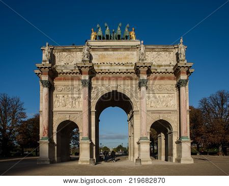 Arc De Triomphe Du Carrousel In Paris