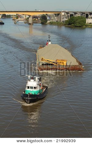 Rimorchiatore e chiatta, Fraser River