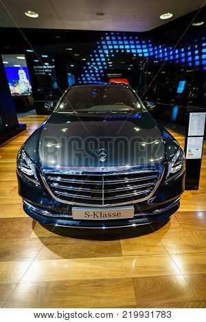 BERLIN - DECEMBER 21, 2017: Showroom. Full-size luxury car Mercedes-Benz S-Class S350d (W222 Facelift). Since 2017.