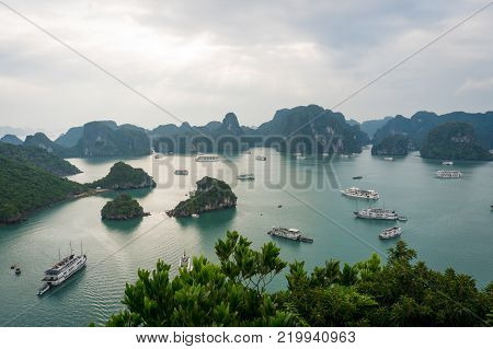 Picturesque sea and mountain landscape. Ha Long Bay, Vietnam