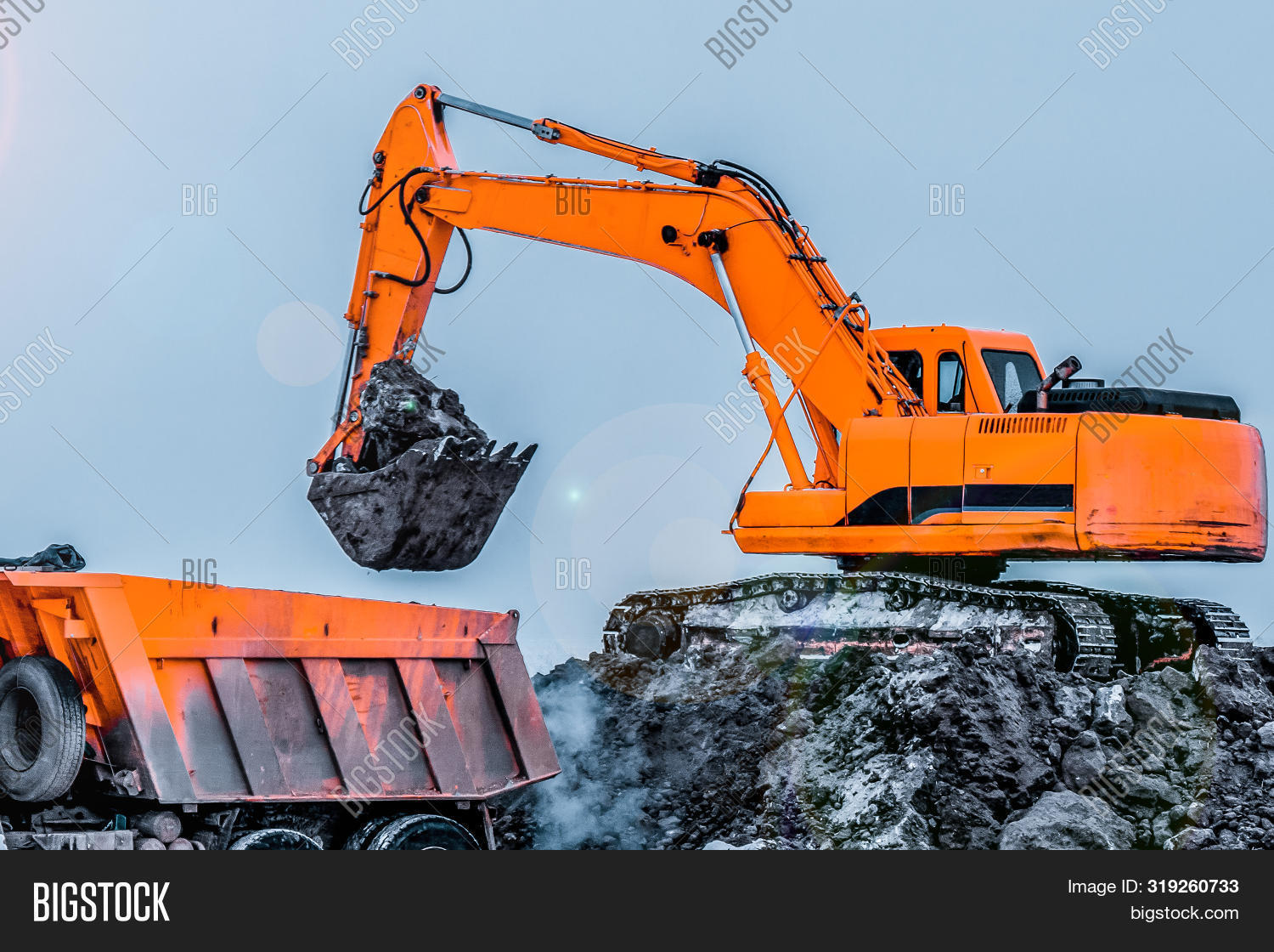 Excavator Loading Image & Photo (Free Trial) Bigstock