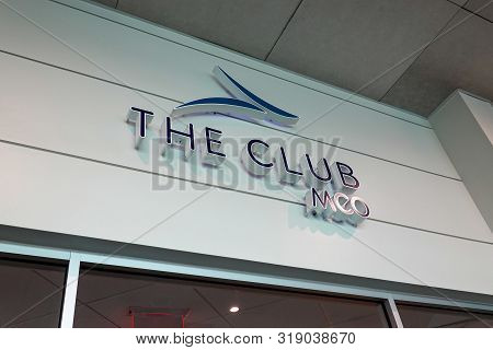 Orlando, Fl/usa-8/22/19: The Club Mco In Orlando International Airport Terminal A.