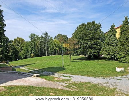 Park Of Pejacevic Castle Or Perivoj Dvorca Pejacevic - Nasice, Croatia