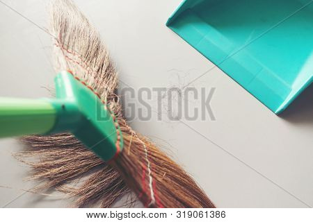 Pubic Hair Fall On Bedroom The Floor