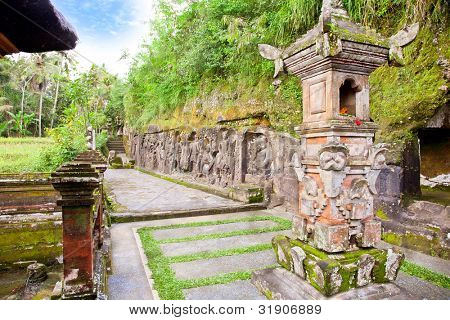 Yeh Pulu berühmten geschnitzt, Kliff, Ubud, Bali, Indonesien