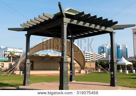 Virginia Beach, Virginia/usa - July 13, 2017:  A Gazebo And Stage At The Neptune Park Outdoor Entert