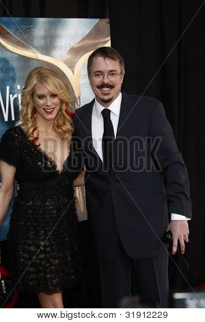 LOS ANGELES, CA - FEB 19: Vince Gilligan v roce 2012 Writers Guild Awards v Hollywood Palladium