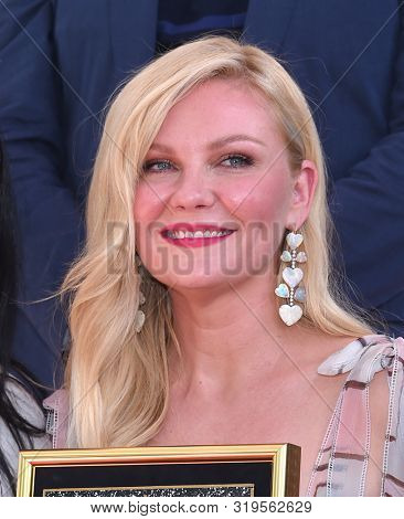 LOS ANGELES - AUG 29:  Kirsten Dunst arrives for the Kirsten Dunst Walk of Fame Ceremony on August 29, 2019 in Hollywood, CA                